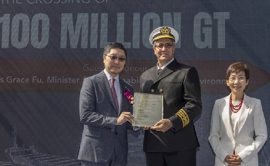 Singapore Registry of Ships Crossed 100 Million Gross Tonnage